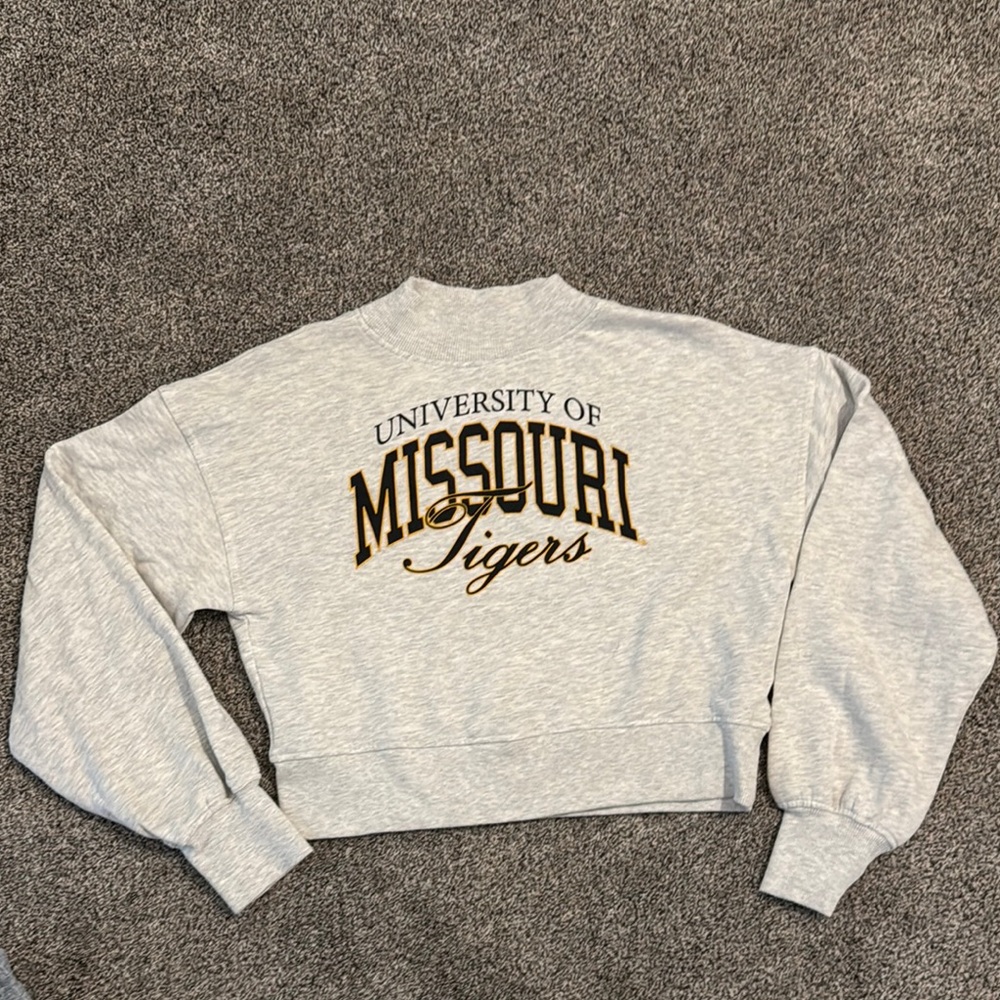 University of Missouri Tigers Gray Sweater